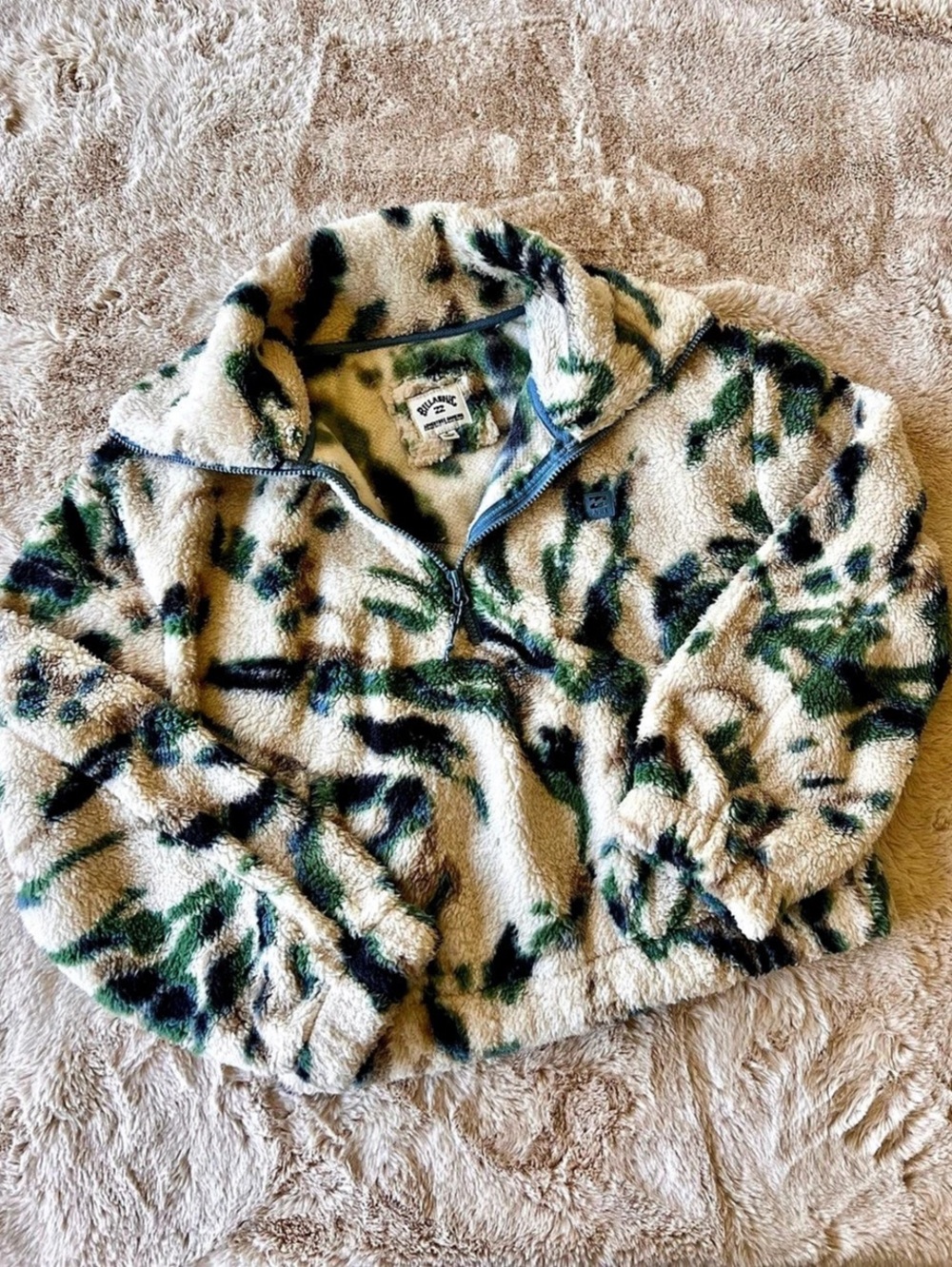 NWOT! Billabong Barra Sherpa Half-Zip Sweatshirt Green & Cream